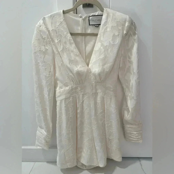 Alexis Floral Jumper in White- Size XS - Picture 7 of 9